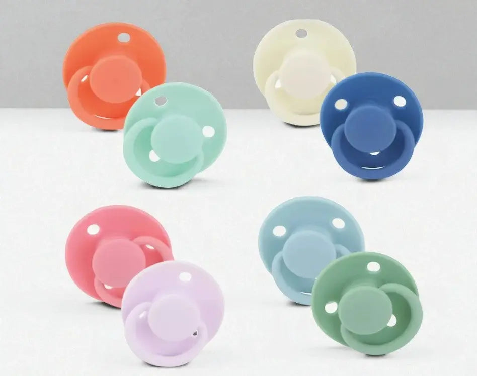 Premium-Nuby-fopspenen-nu-verkrijgbaar-bij-Geboortegift Geboortegift